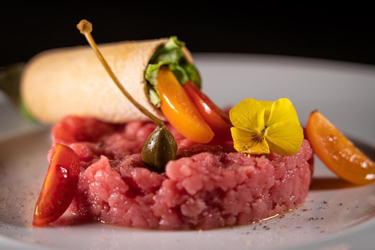 Locanda La Posta Cavour Luaran gambar