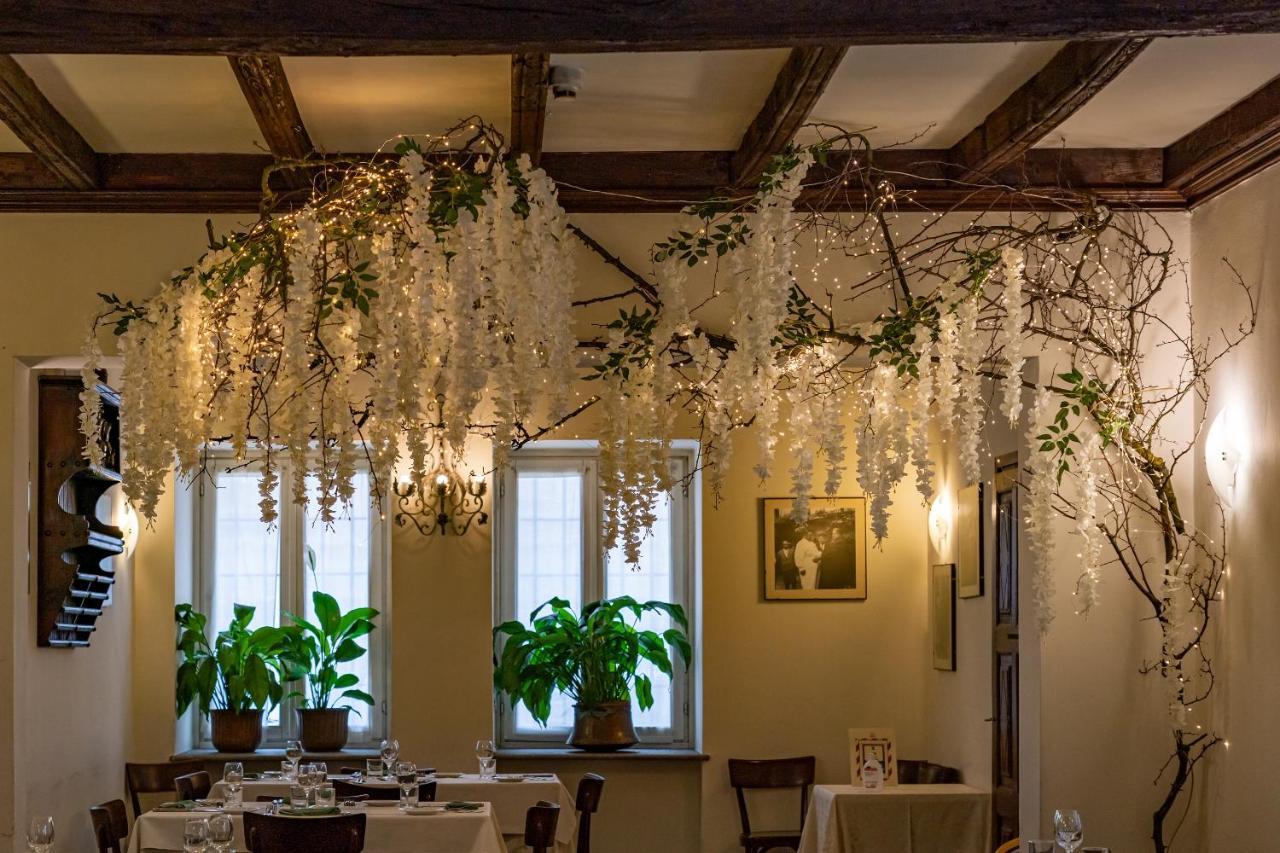 Locanda La Posta Cavour Luaran gambar