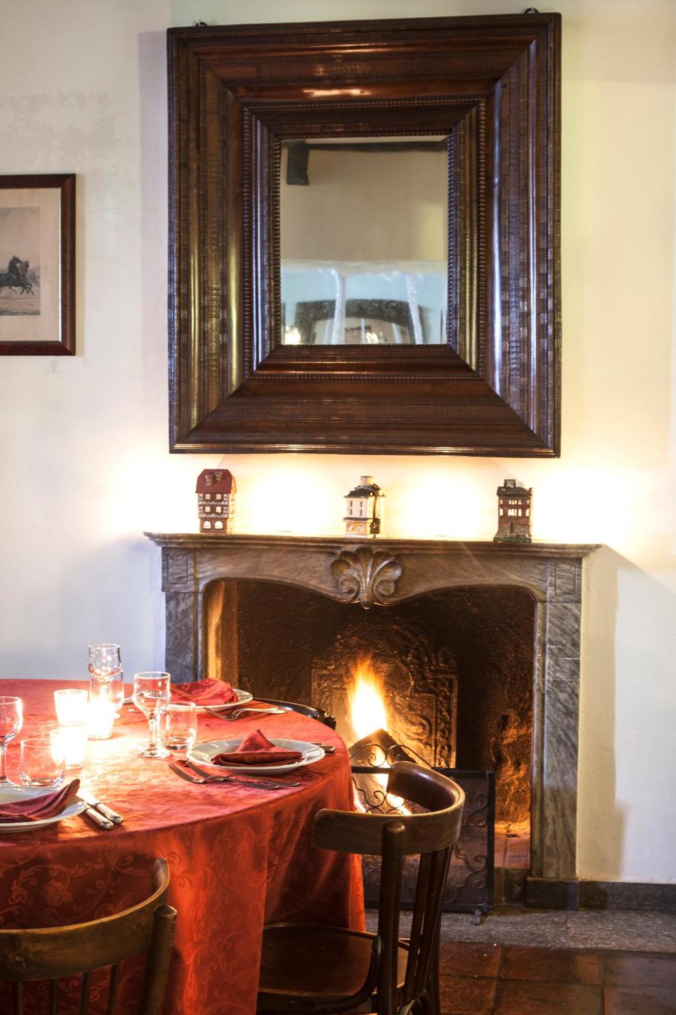 Locanda La Posta Cavour Luaran gambar
